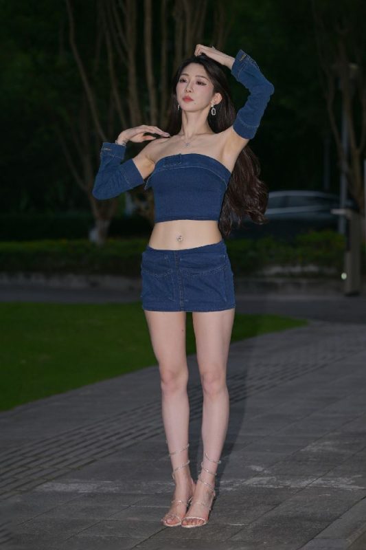 街拍无水印原图 - UPB00057-UP街拍 - 一家审美极高的美女原图网站