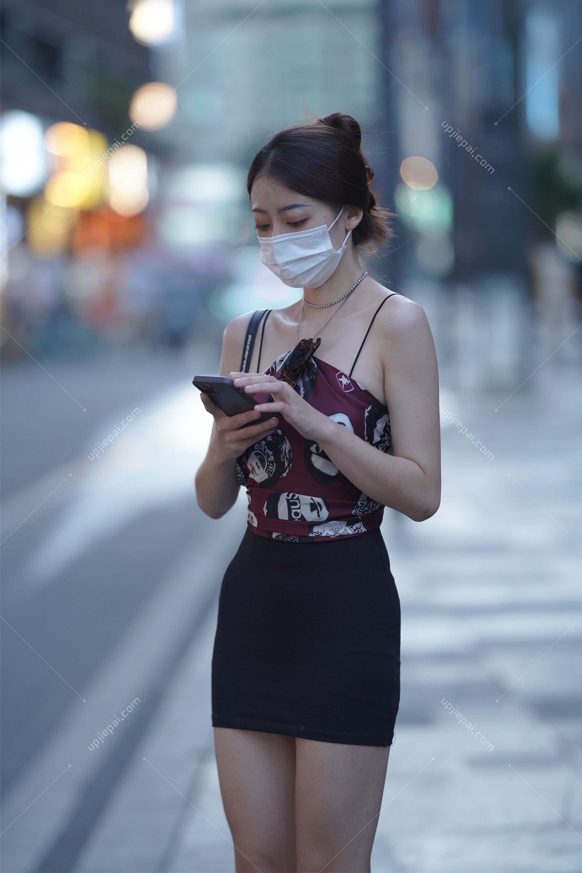 图片[1]-街拍无水印原图 – UPB00090 [224p]-UP街拍 - 一家审美极高的美女原图网站