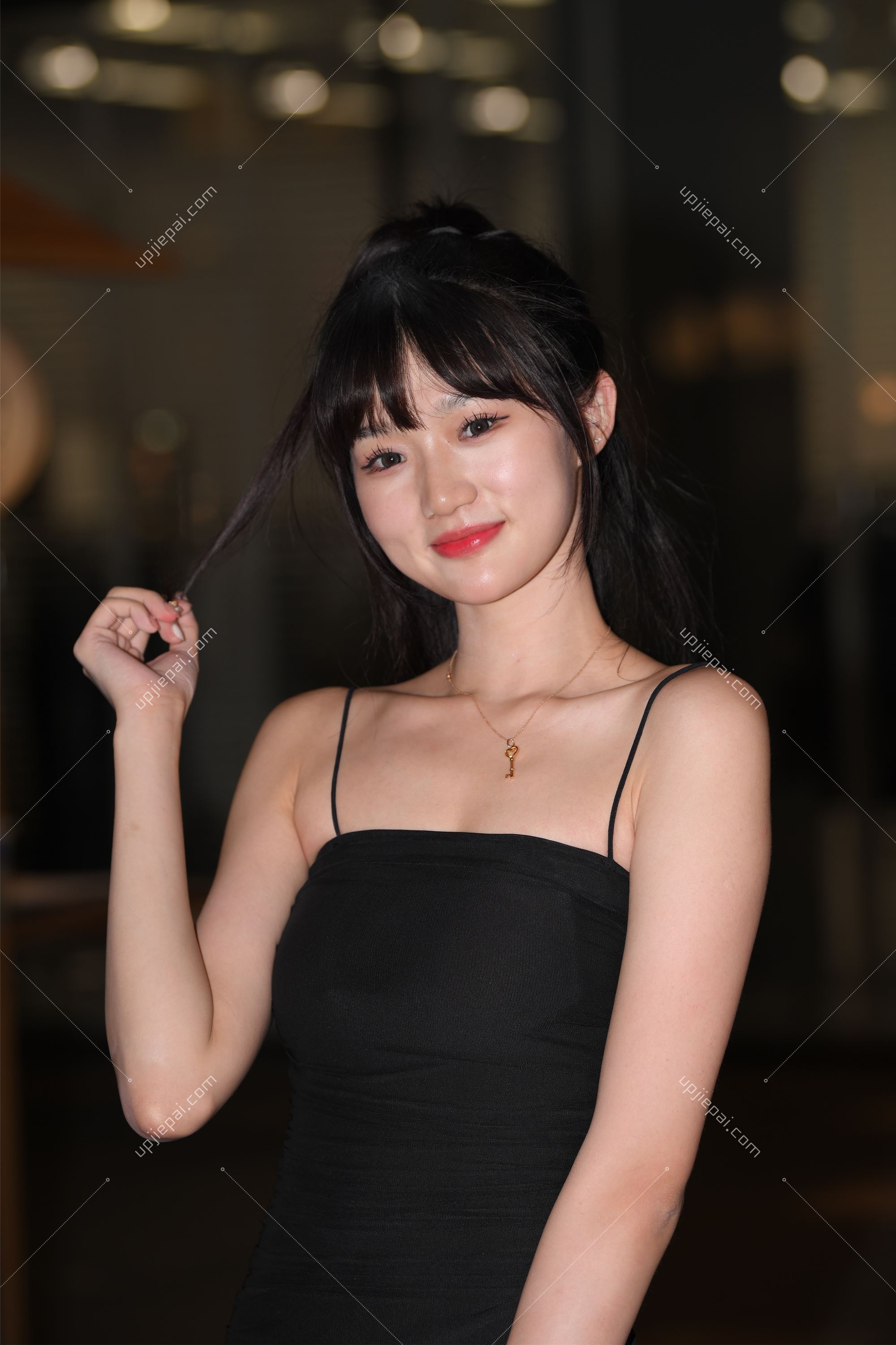 图片[1]-街拍无水印原图 – UPB00045 [97p]-UP街拍 - 一家审美极高的美女原图网站
