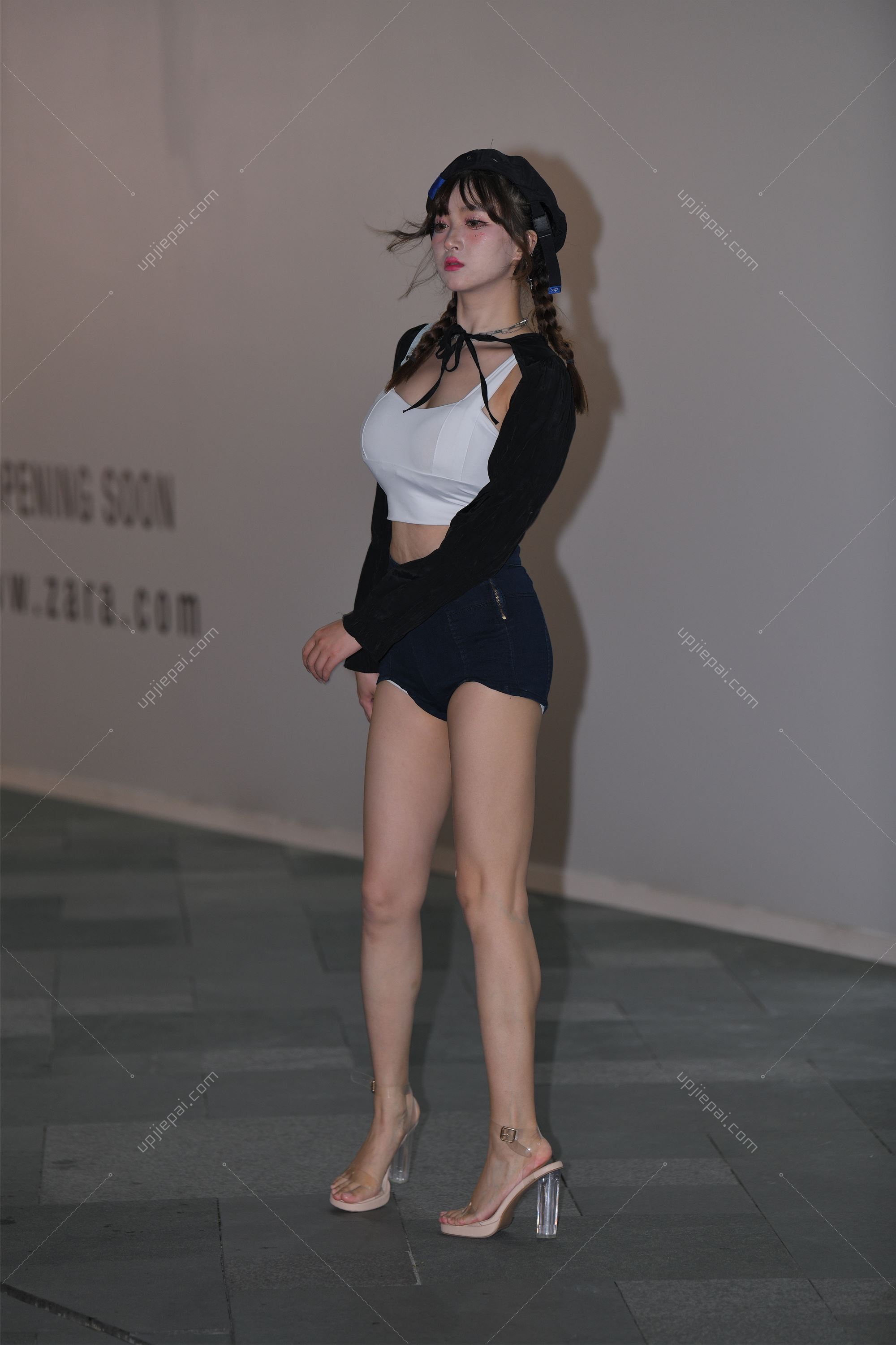 图片[2]-街拍无水印原图 – UPB00009 [160p]-UP街拍 - 一家审美极高的美女原图网站