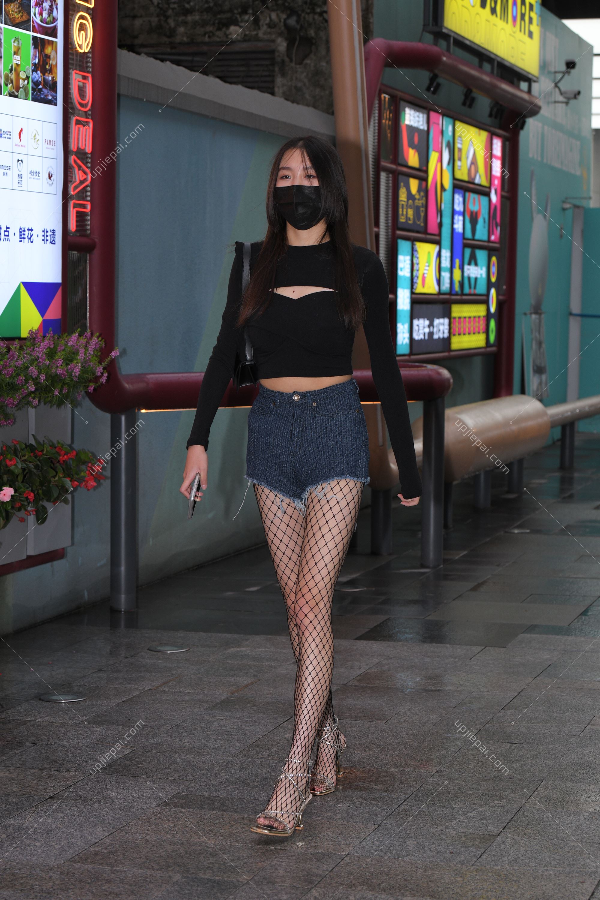 图片[1]-街拍无水印原图 – UPB00038 [86p]-UP街拍 - 一家审美极高的美女原图网站