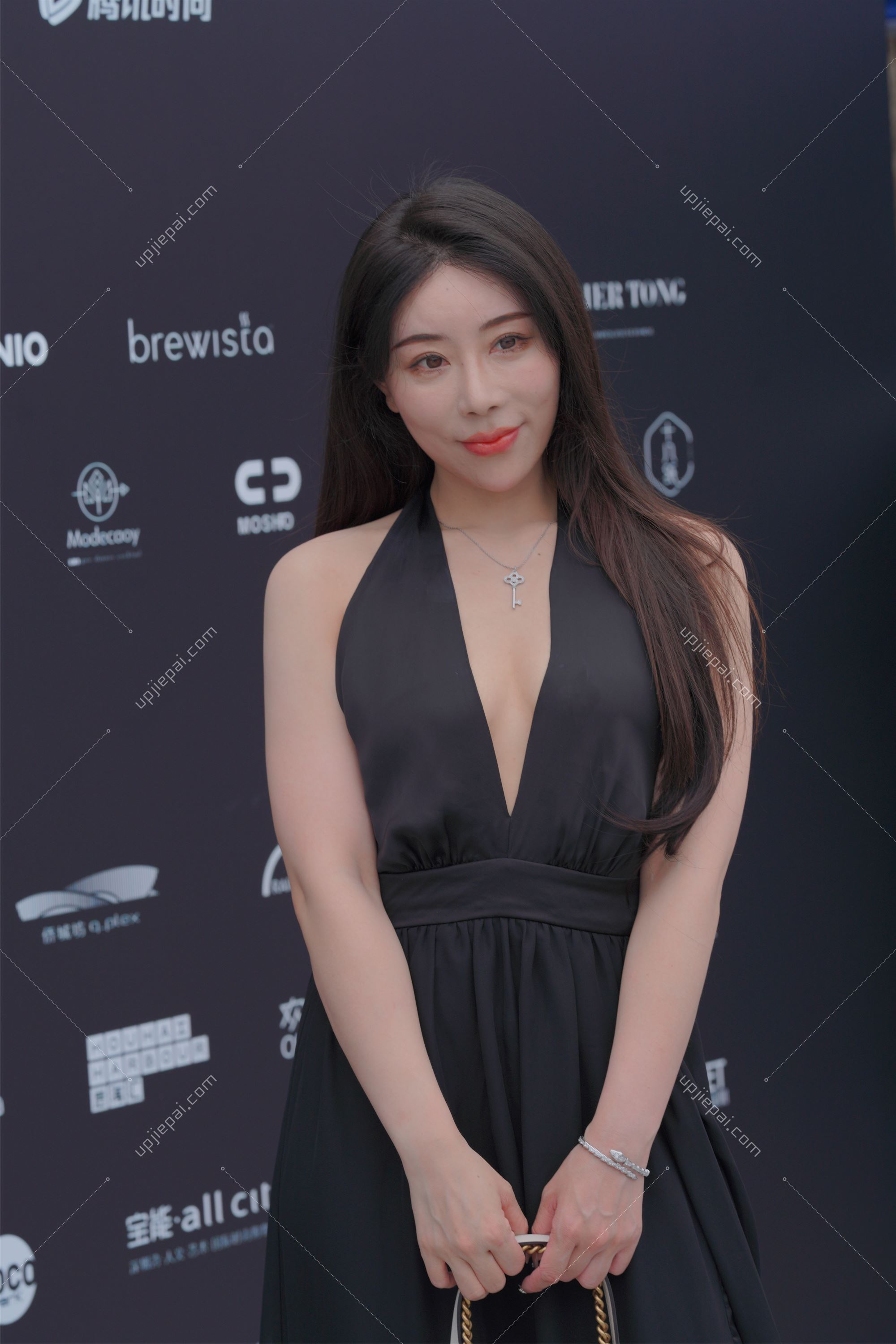 图片[1]-街拍无水印原图 – UPB00041 [175p]-UP街拍 - 一家审美极高的美女原图网站