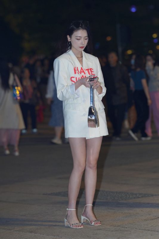 街拍无水印原图 - UPB00072-UP街拍 - 一家审美极高的美女原图网站