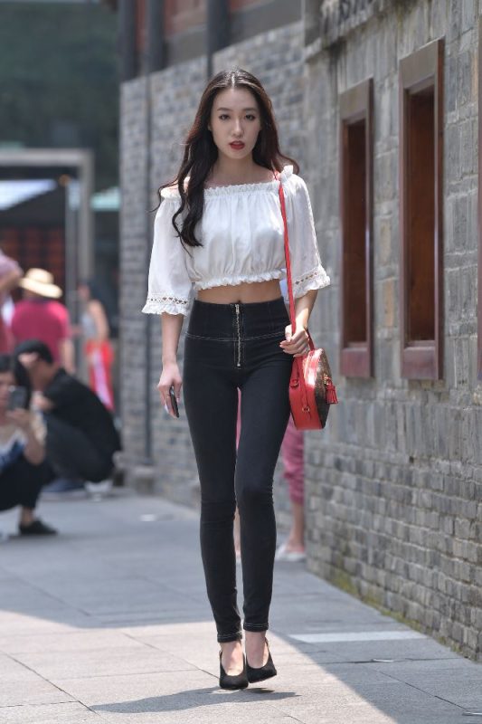 街拍无水印原图 - UPB00008-UP街拍 - 一家审美极高的美女原图网站