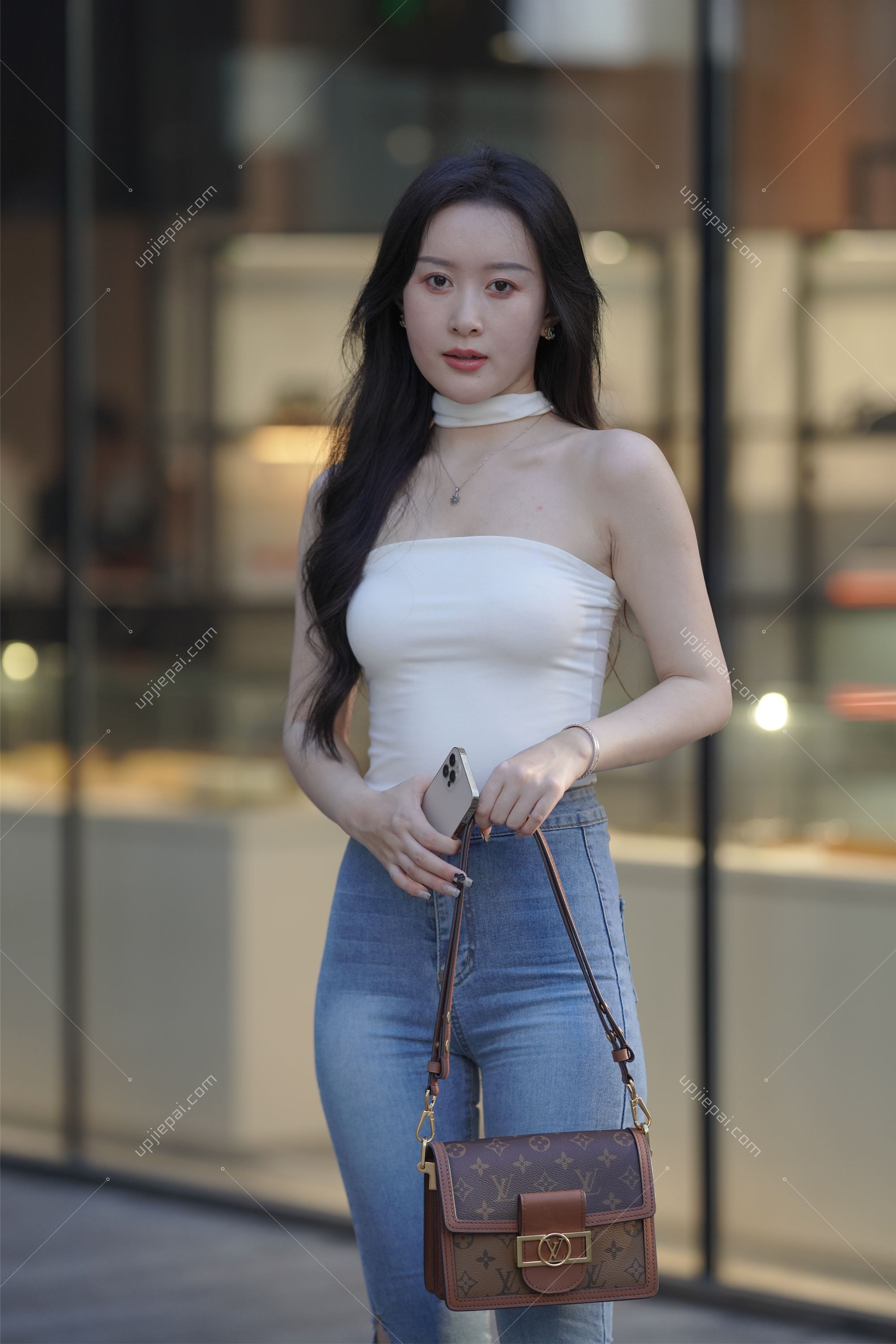 图片[1]-街拍无水印原图 – UPB00046 [104p]-UP街拍 - 一家审美极高的美女原图网站